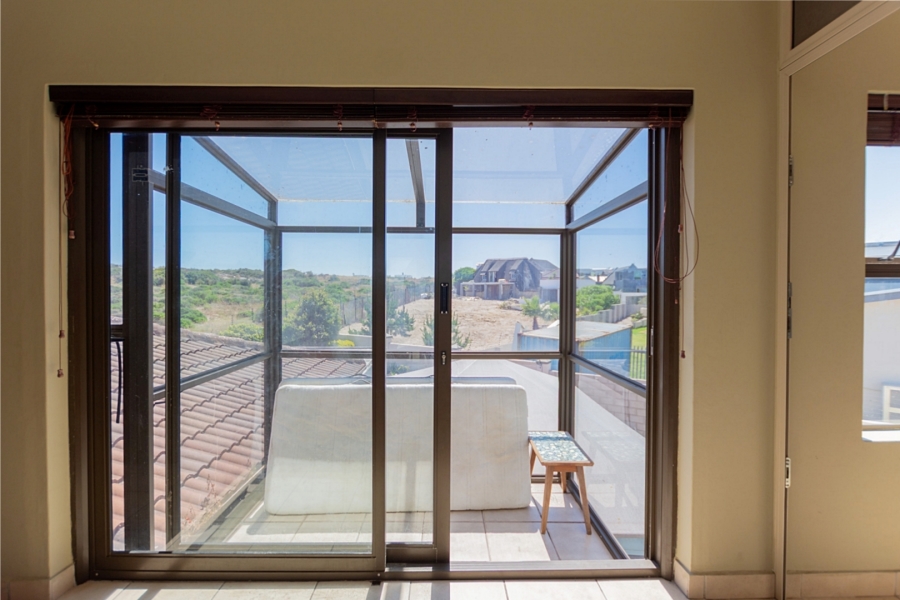 4 Bedroom Property for Sale in Myburgh Park Western Cape